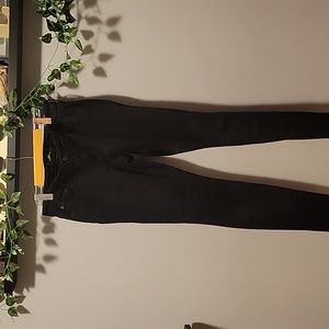 The CASTINGS for Aritizia Mid Rise Skinny Black denim